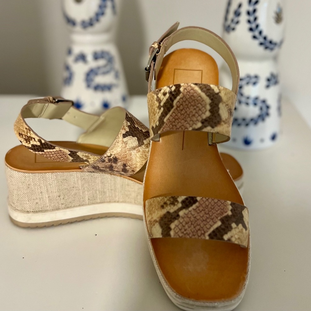 Dolce Vita 9.5 Women's shoes Idrah Wedge Sandal